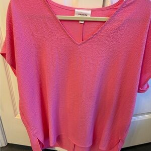 ANDREE BY UNIT Women's Bright Pink V-Neck Blouse